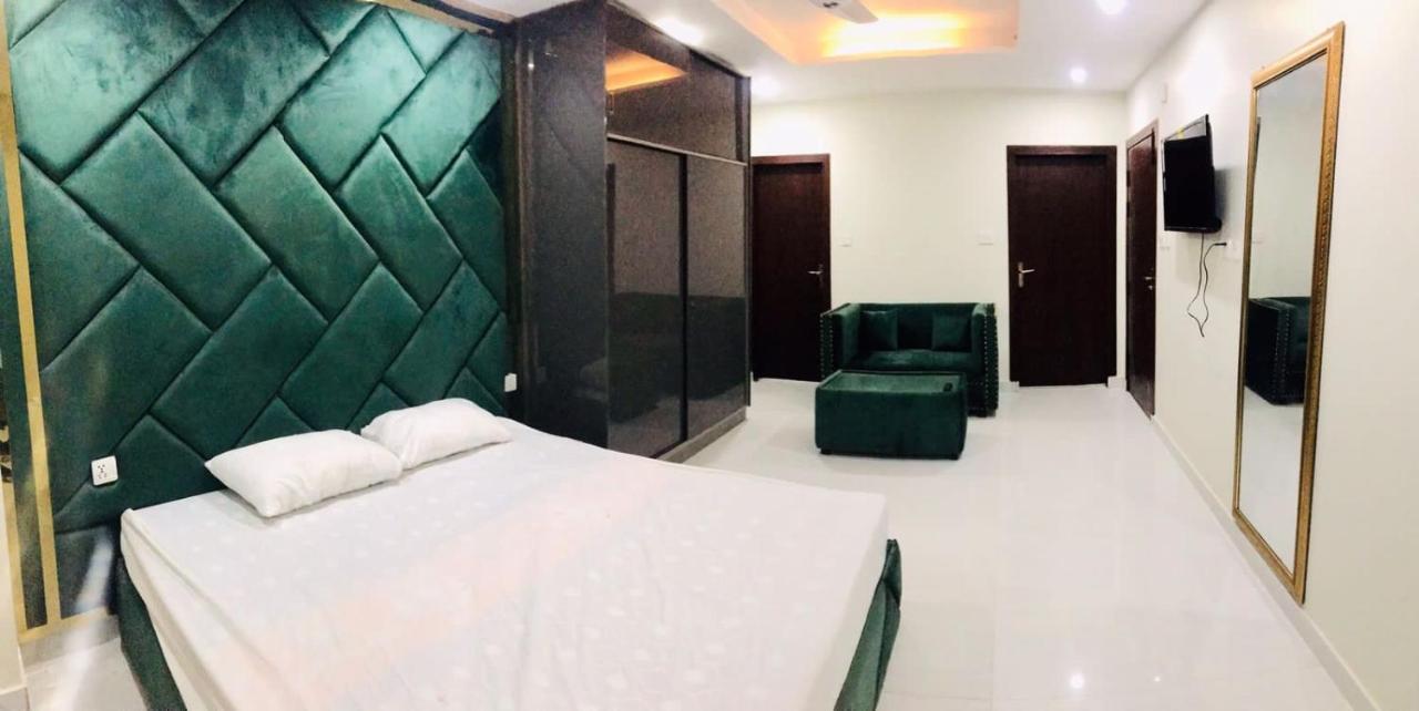 Hotel Premier Heights Jhelum Exterior foto