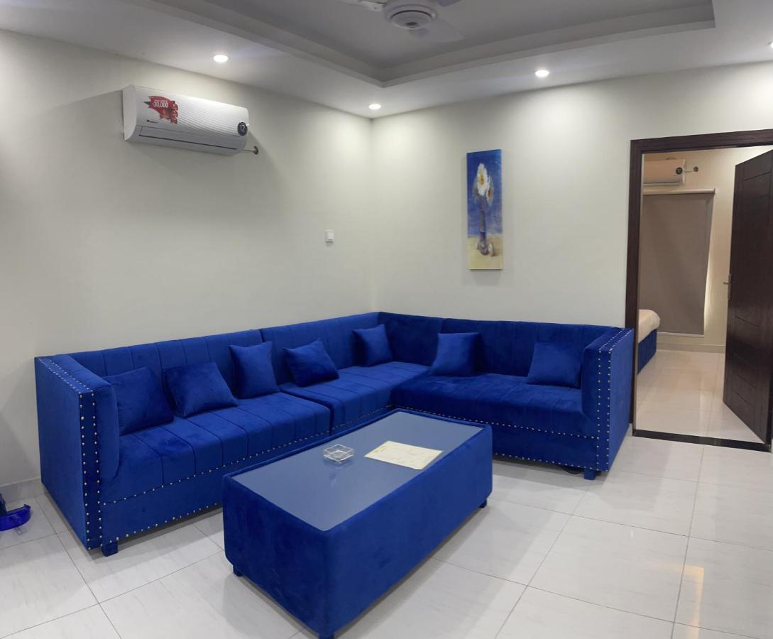 Hotel Premier Heights Jhelum Exterior foto